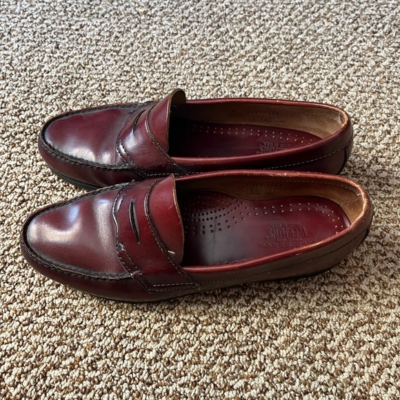 Bass Weejuns/Penny Loafers Burgundy 9.5 - Picture 1 of 6